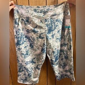 Bella B Tie-Dye Capris — Blue & Cream